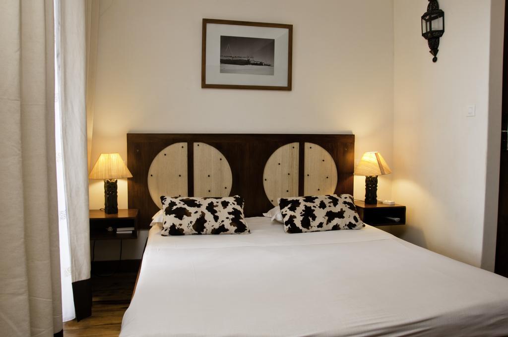 Hotel Restaurant Le Combava Antananarivo Phòng bức ảnh