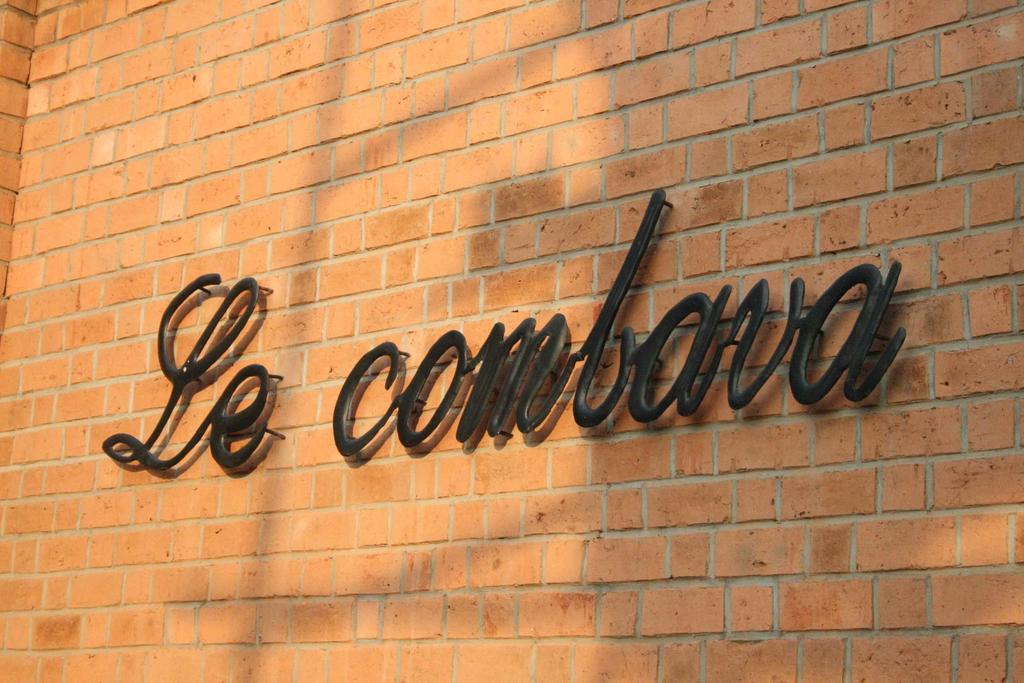 Hotel Restaurant Le Combava Antananarivo Ngoại thất bức ảnh