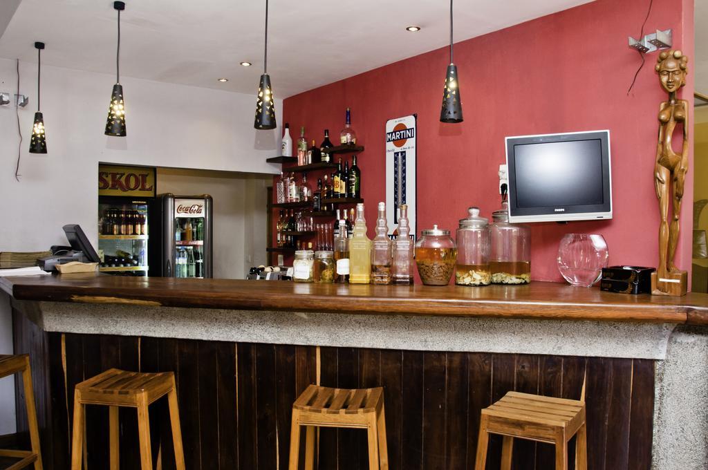 Hotel Restaurant Le Combava Antananarivo Ngoại thất bức ảnh