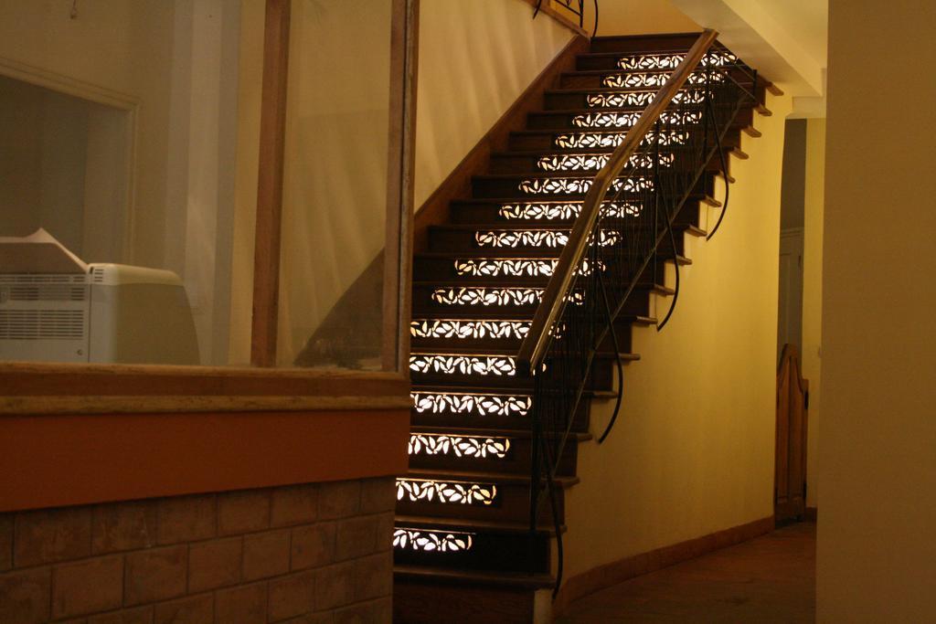 Hotel Restaurant Le Combava Antananarivo Ngoại thất bức ảnh